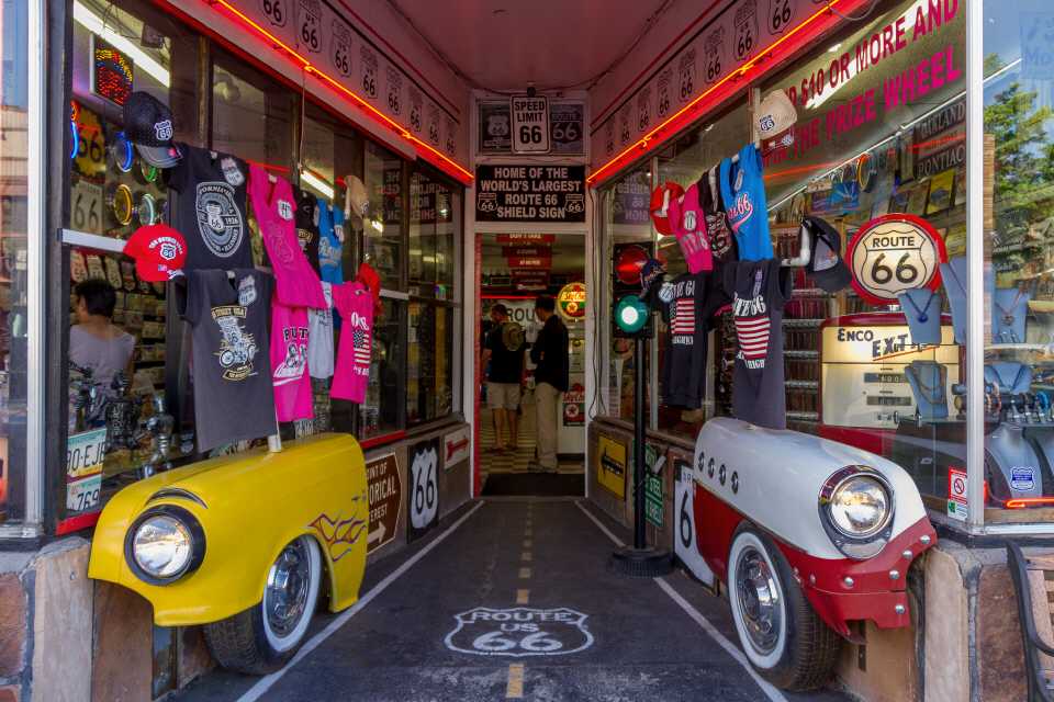 Shop in Williams