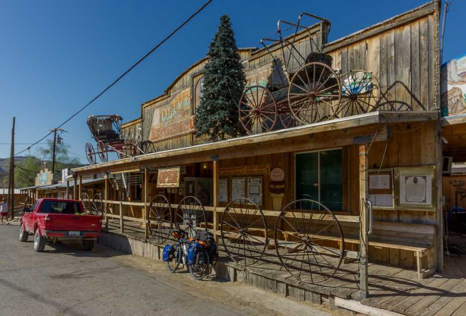 Oatman - Breakfast mit Japaner