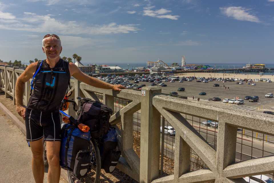 Vor dem Santa Monica Pier