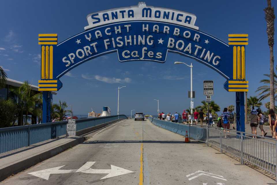 Eingang zum Pier