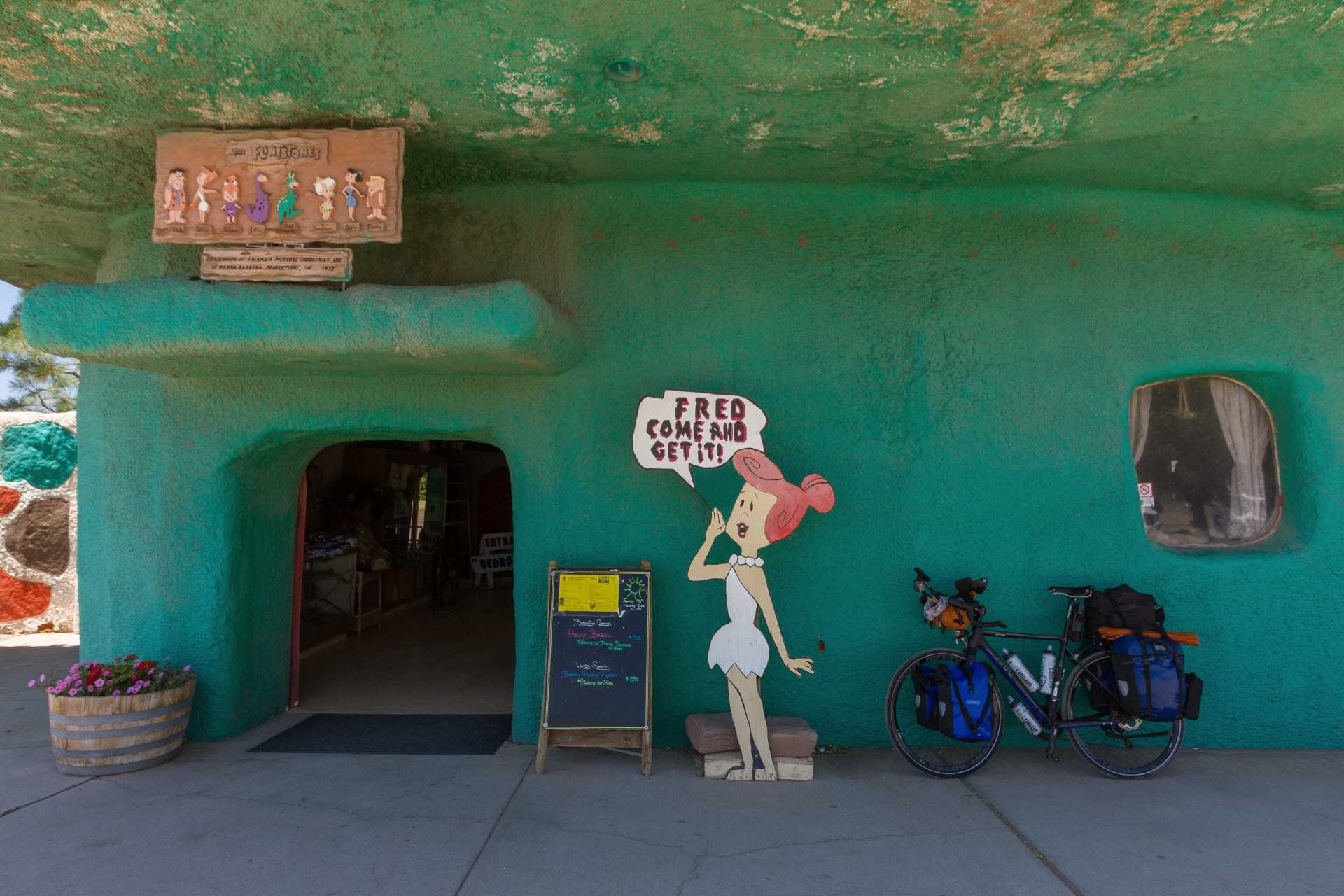 Flintstone Park und Campground